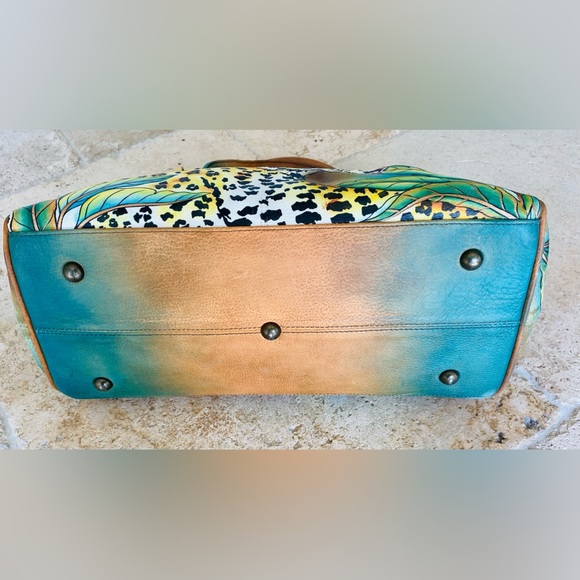 Anuschka Hand Painted Leather Leopard Wide Organizer Satchel - Picture 4 of 8